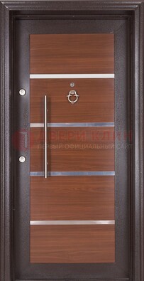 Коричневая входная дверь c МДФ панелью ЧД-27 в частный дом в Казани