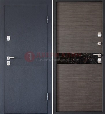 Черная железная дверь с порошковым напылением МДФ внутри ДП-114 в Казани