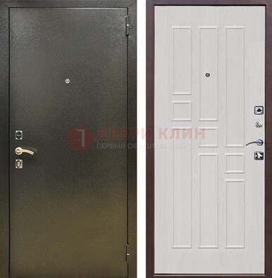 Входная дверь Темное серебро с порошковой отделкой и терморазрывом МДФ ДП-282 в Казани