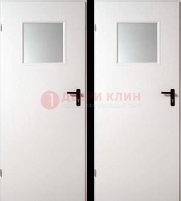 Белая железная противопожарная дверь с декоративной вставкой ДПП-6 в Казани