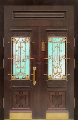 Парадная дверь со вставками из стекла и ковки ДПР-43 для каркасного дома в Казани