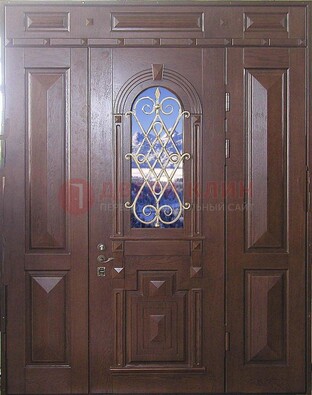 Стальная парадная дверь со стеклом и ковкой ДПР-4 для коттеджа в Казани