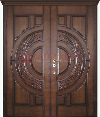 Утепленная коричневая стальная парадная дверь ДПР-51 в Казани