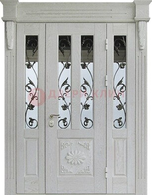 Входная парадная дверь со стеклом и ковкой в белом цвете ДПР-93 в Казани
