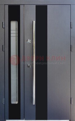 Серая стальная дверь со стеклом ДС-11 в Казани