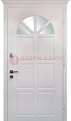Светлая железная дверь со стеклом ДС-29 в Казани
