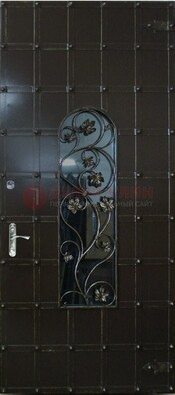 Высокая железная дверь со стеклом и ковкой ДСК-15 в Казани
