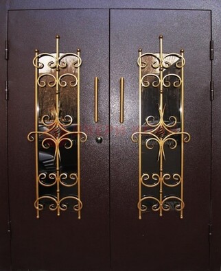 Металлическая дверь с ковкой и остеклением ДСК-49 в Казани