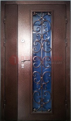 Двойная металлическая дверь со стеклом и ковкой ДСК-4 в Казани