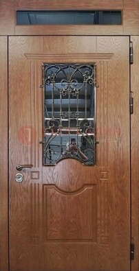 Металлическая входная дверь со стеклом и ковкой для дома ДСК-96 в Казани