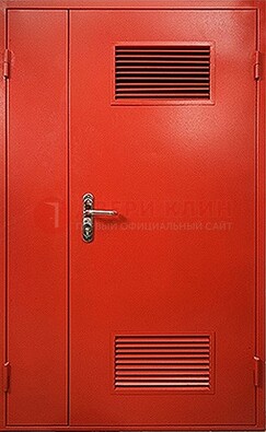 Красная железная техническая дверь с вентиляционными решетками ДТ-4 в Казани