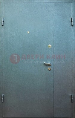 Серая тамбурная дверь ДТМ-34 в Казани