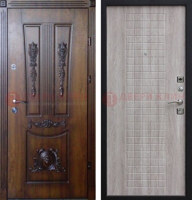 Стальная филенчатая дверь Итальянский орех с виноритом и МДФ внутри ДВТ-121 в Казани