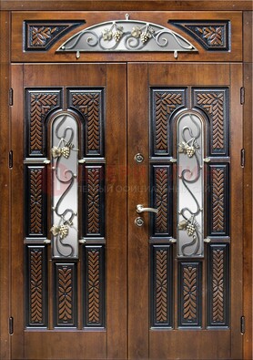Входная двухстворчатая дверь с виноритом и ковкой ДВТ-183 в Казани