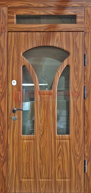Коричневая классическая входная дверь с виноритом ДВТ-66 в Казани