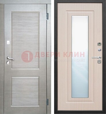 Светлая металлическая филенчатая дверь и МДФ Белый дуб с зеркалом ДЗ-104 в Казани