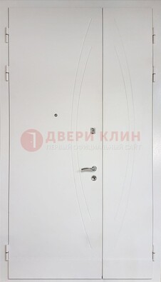 Современная полуторная стальная дверь с МДФ панелью ПЛ-25 в Казани