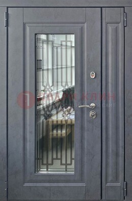 Серая стальная дверь Винорит со стеклом и ковкой ПЛ-29 в Казани